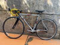 Bicicleta cursiera trek 1000 roti 28” cadru aluminiu de 54 cm
