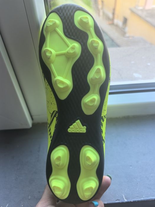 Бутонки Adidas, 38 номер Чисто нови!
