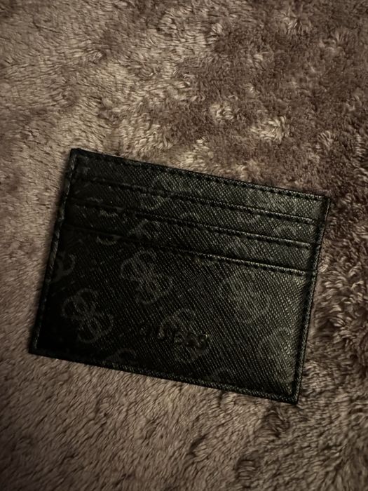 Нов картхолдър/ протмоне Guess/Гес оригинално
