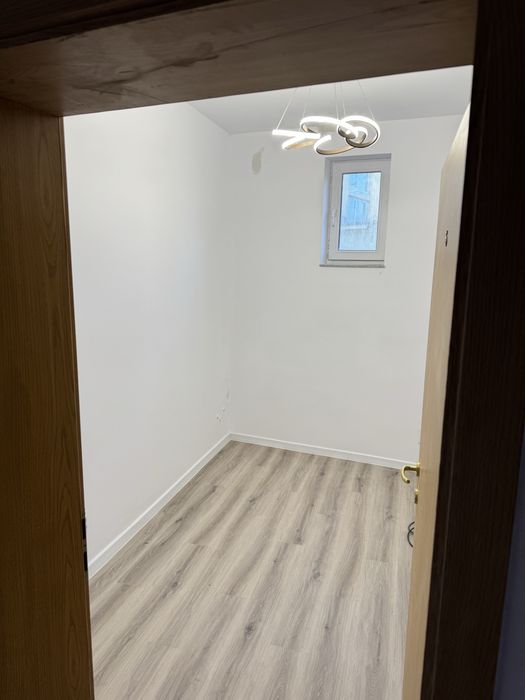 Spatiu central la parter