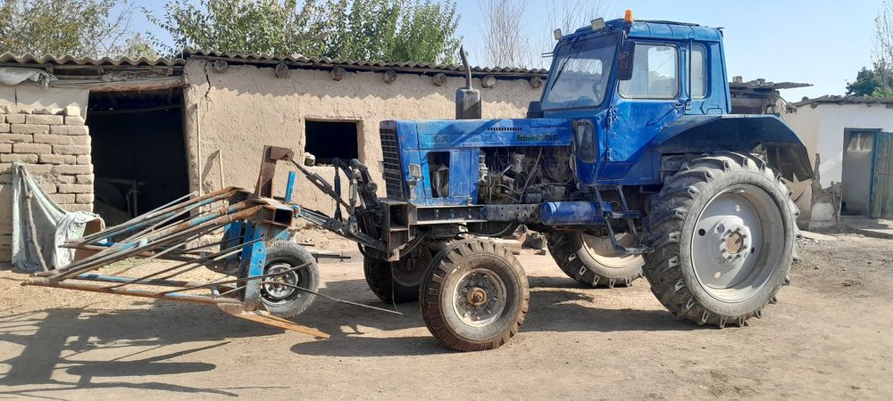 MTZ 80X sotiladi