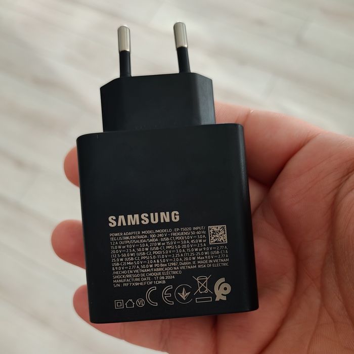 SAMSUNG Galaxy S24 Ultra 512Gb+ Ceas Galaxy watch 6 Classic + Accesori