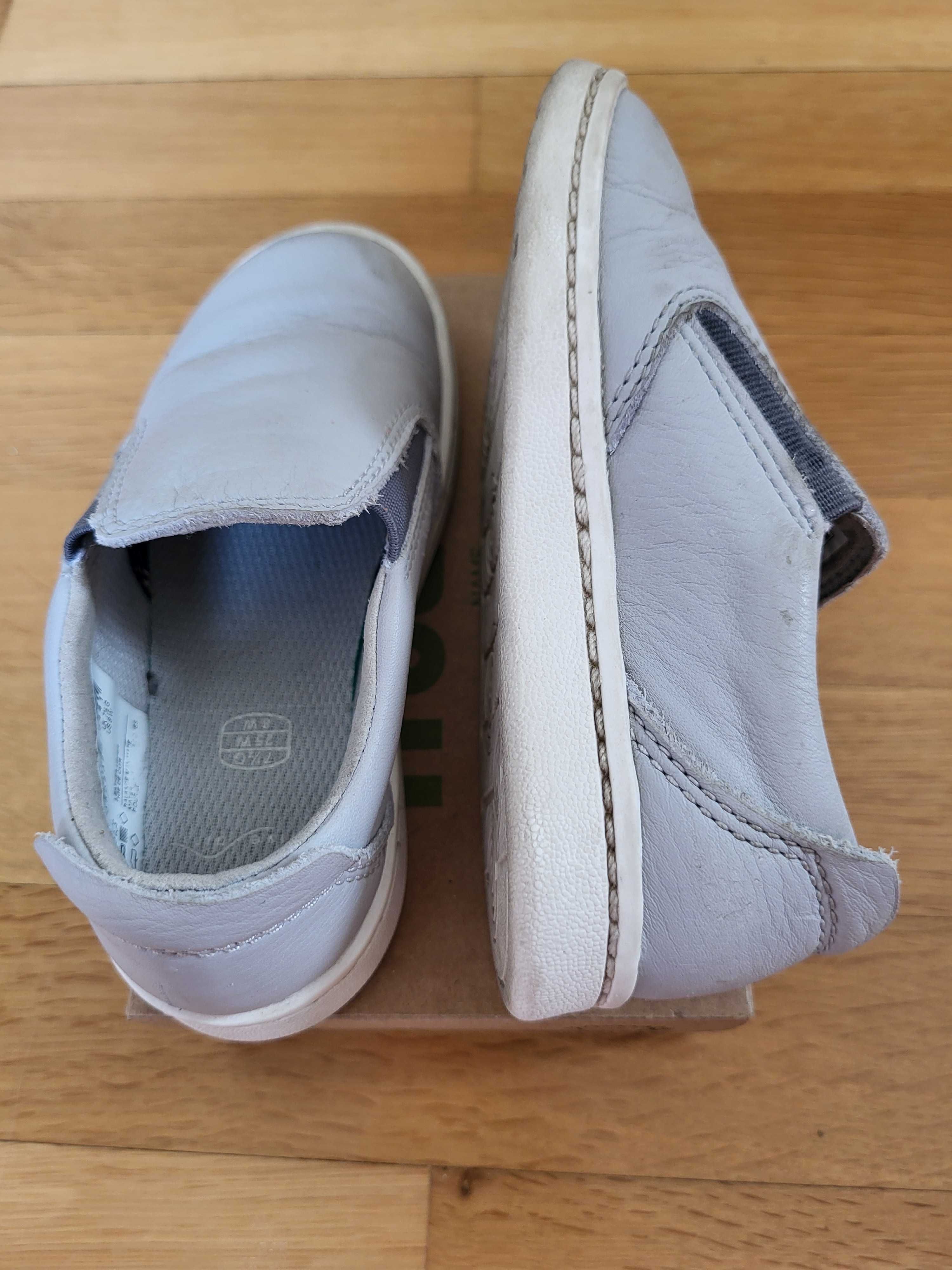 Кожени обувки Clarks 25 G (wide fit)