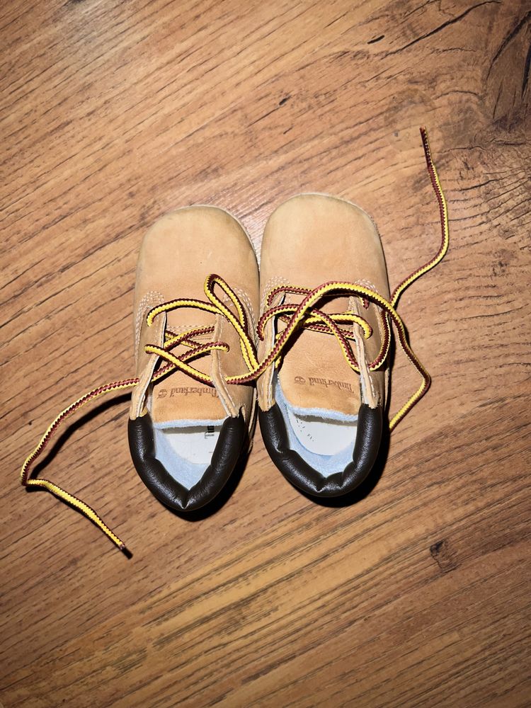 pantofi bebe Timberland 18,5 12cm + caciulita