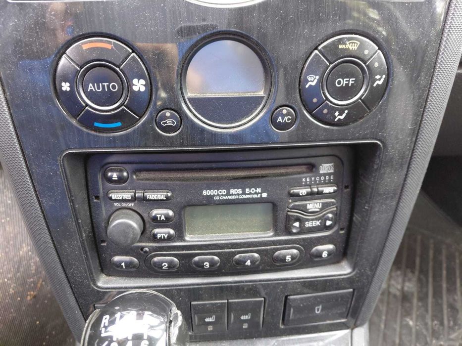 Vând FORD Mondeo -3- Diesel 130cp an 2003  pret - 1500 euro
