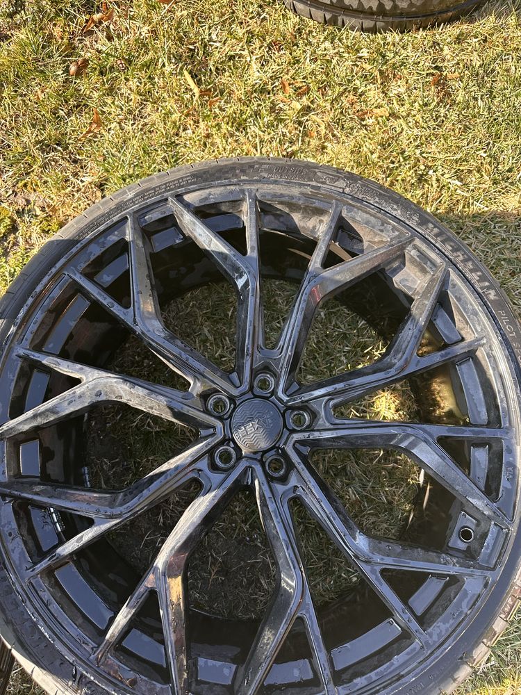 Гуми  - Michelin Pilot Sport 4S 295/25 ZR 22 DOT 22, джантите бонус.