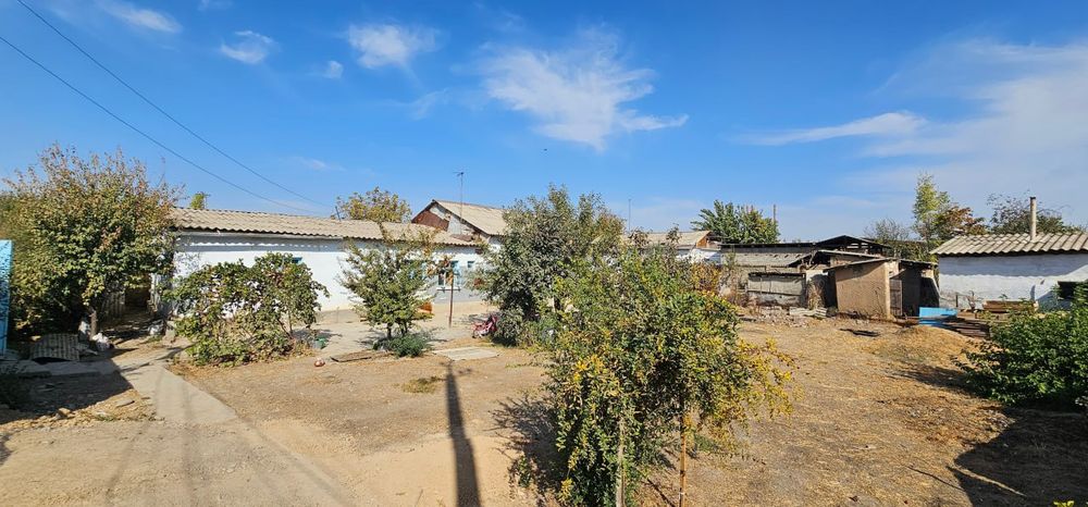 Продается участок в Янгибазаре. 6 соток.