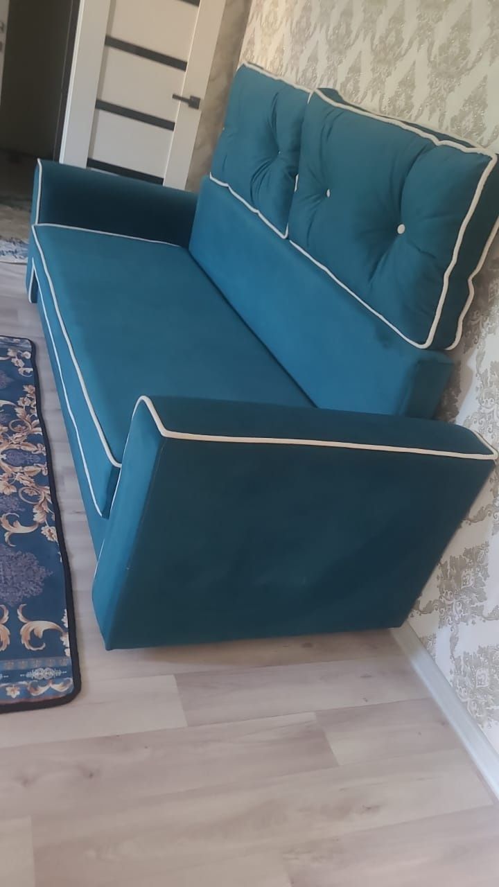 Диван березовый  2.30
