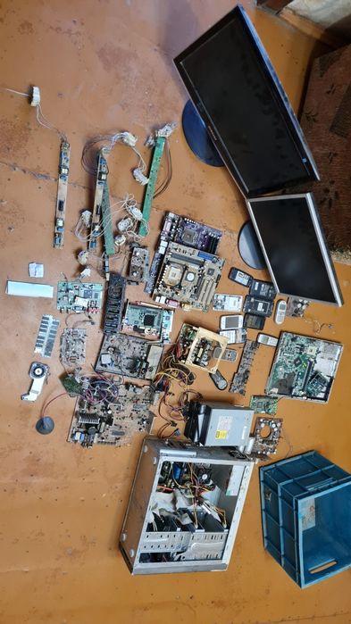 Материнская плата и т.д