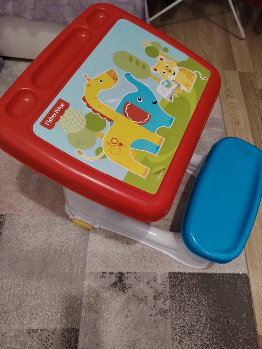 Детско бюро Fisher price