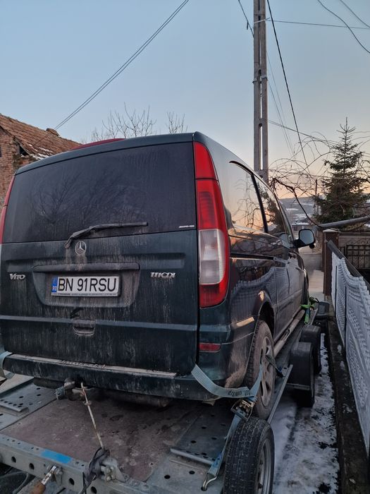 Mercedes Vito accidentat