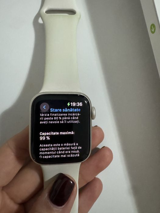 Apple Watch SE 2024, 40 mm, 99% baterie