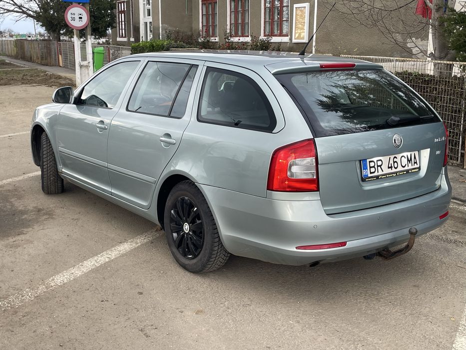 Skoda octavia 2 facelift 1.6mpi (bse)