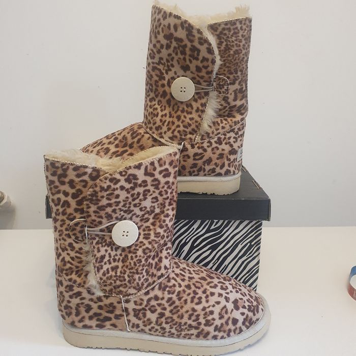 Cizme UGG Austalia mas 39