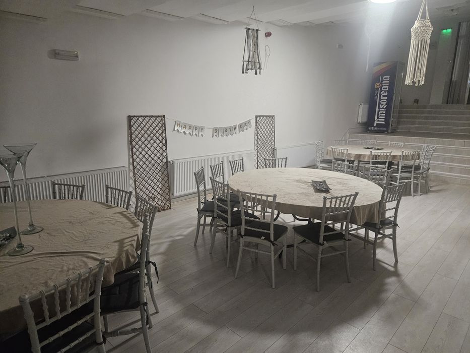 Mese - scaune - aparatura evenimente