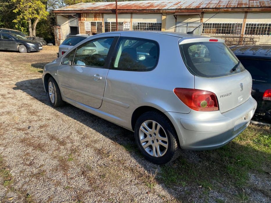 Peugeot 307 пежо 307 на части