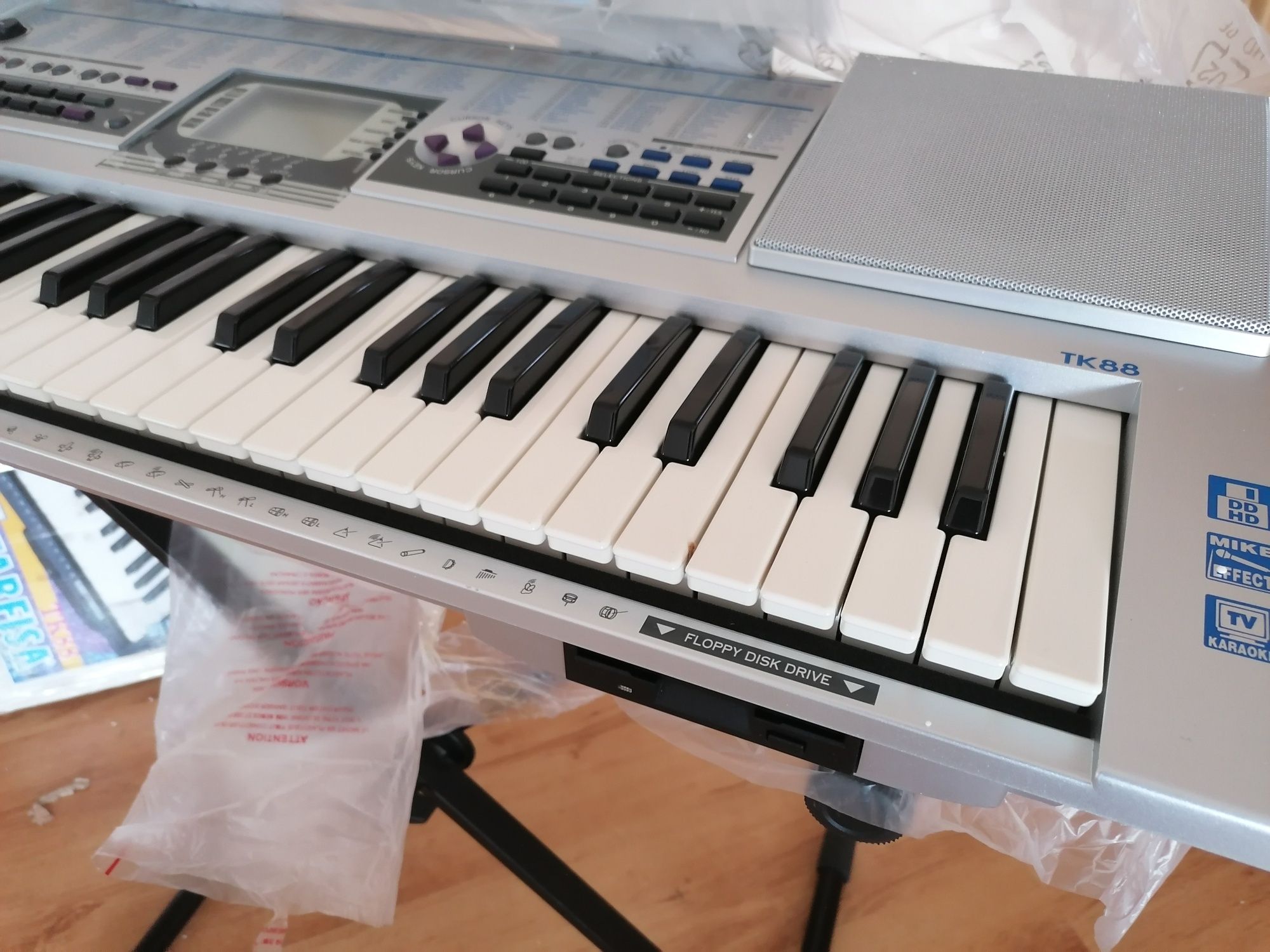 Farfisa TK-88 HDD2 Floppy Disk pian digital orga electronică