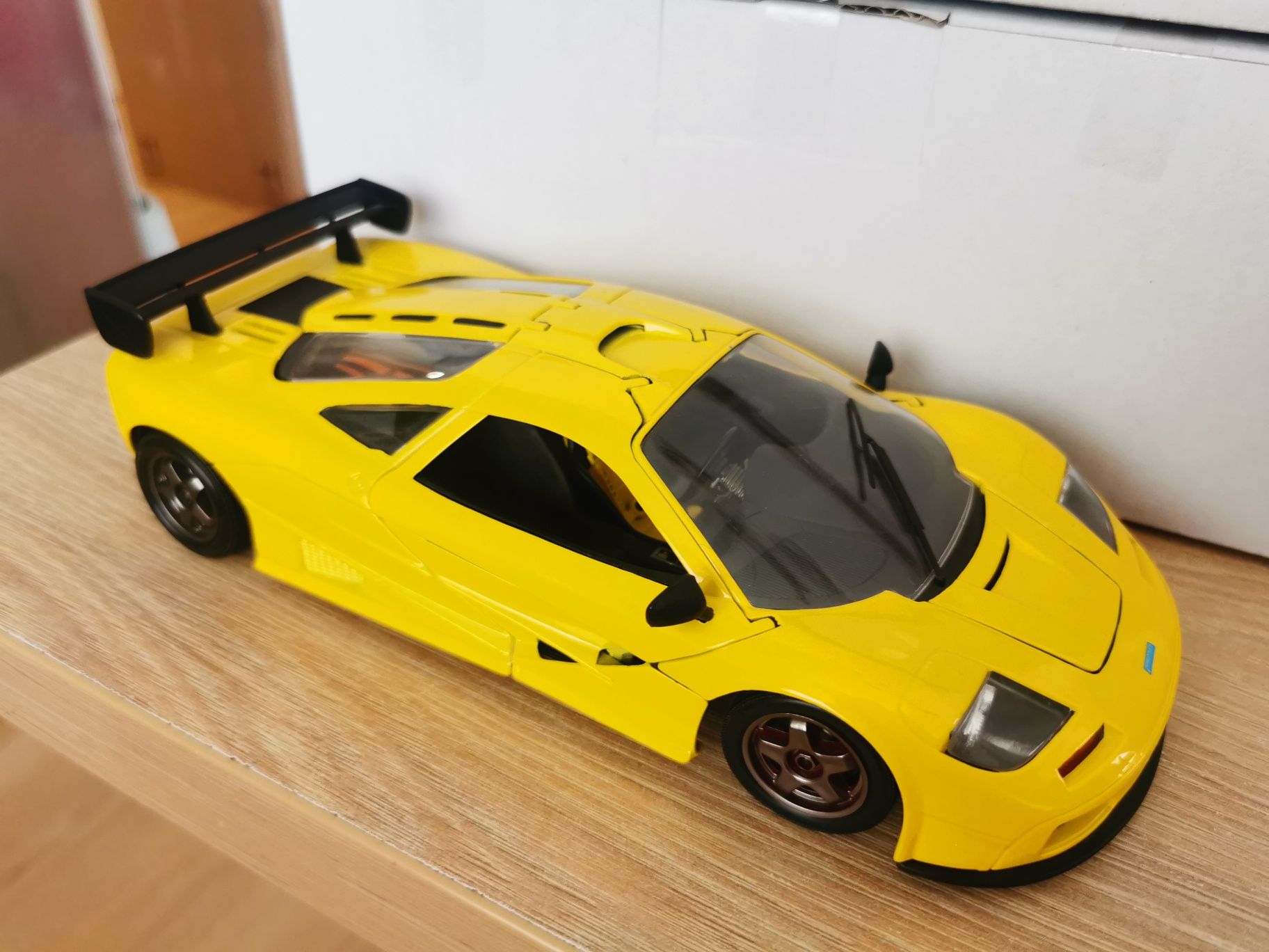 McLaren F1 1:18 Guiloy