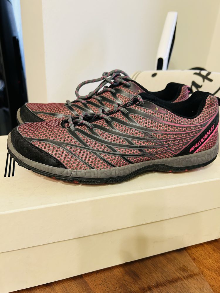 Кроссовки Walkmaxx-41 размер.