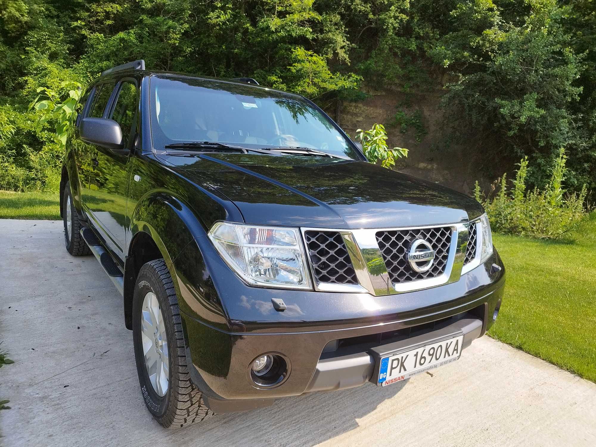 Нисан Патфайндър УНИКАТ 05г. автомат 7 местен Nissan Pathfinder