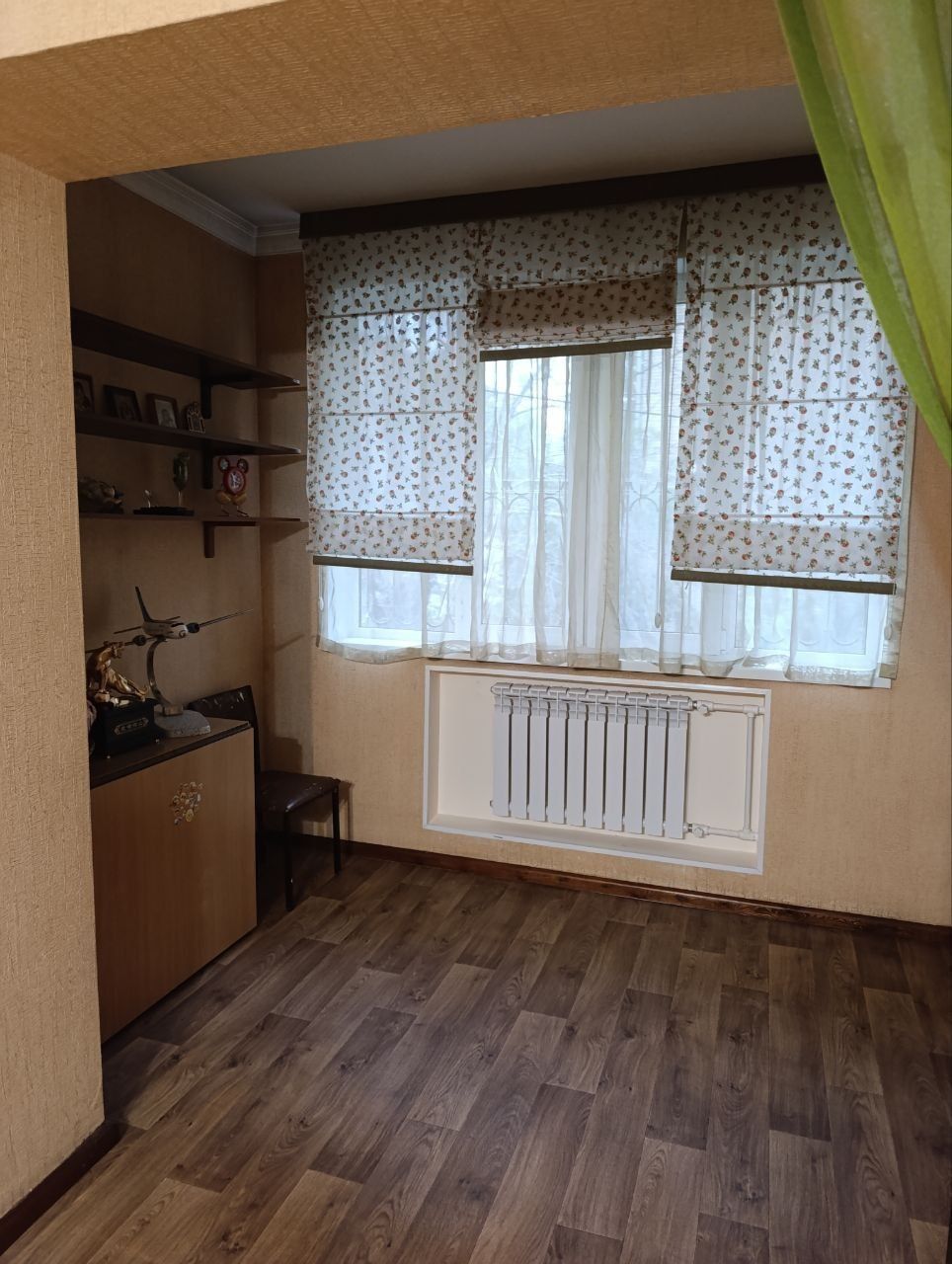 Продажа Чиланзар 5  квартал Балкон 2х6 3/2/4
