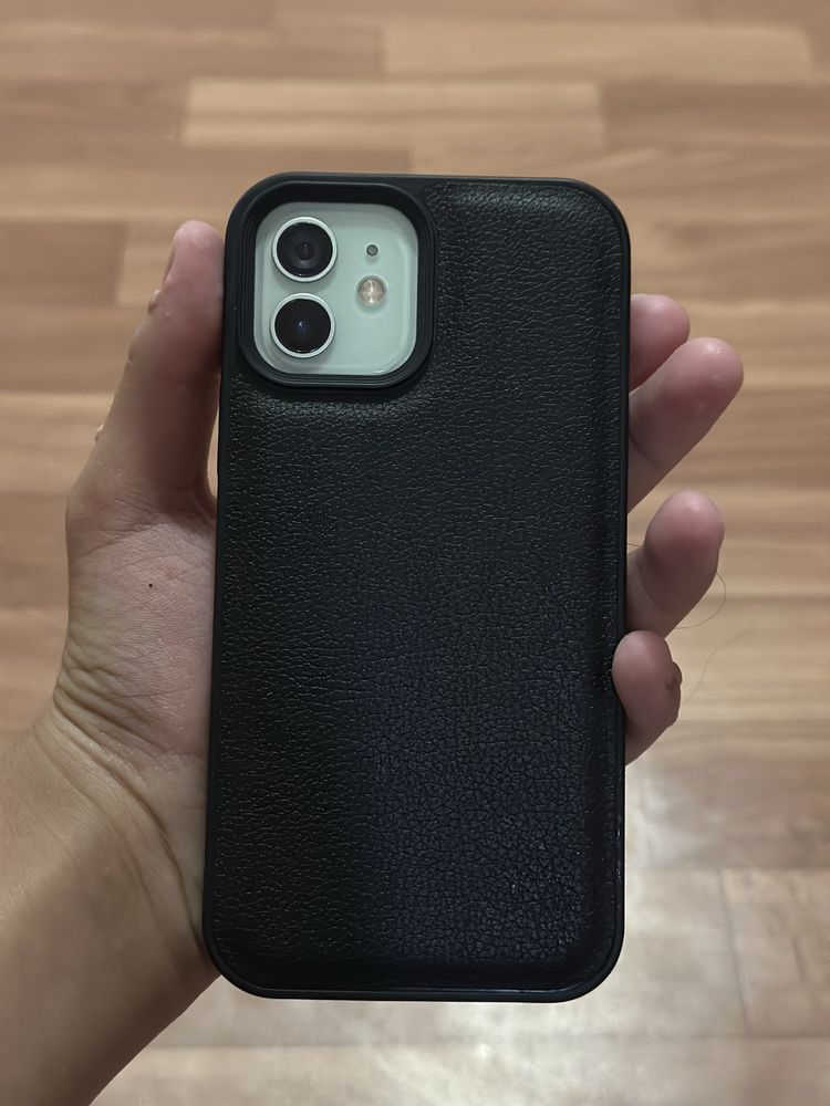 iPhone 12