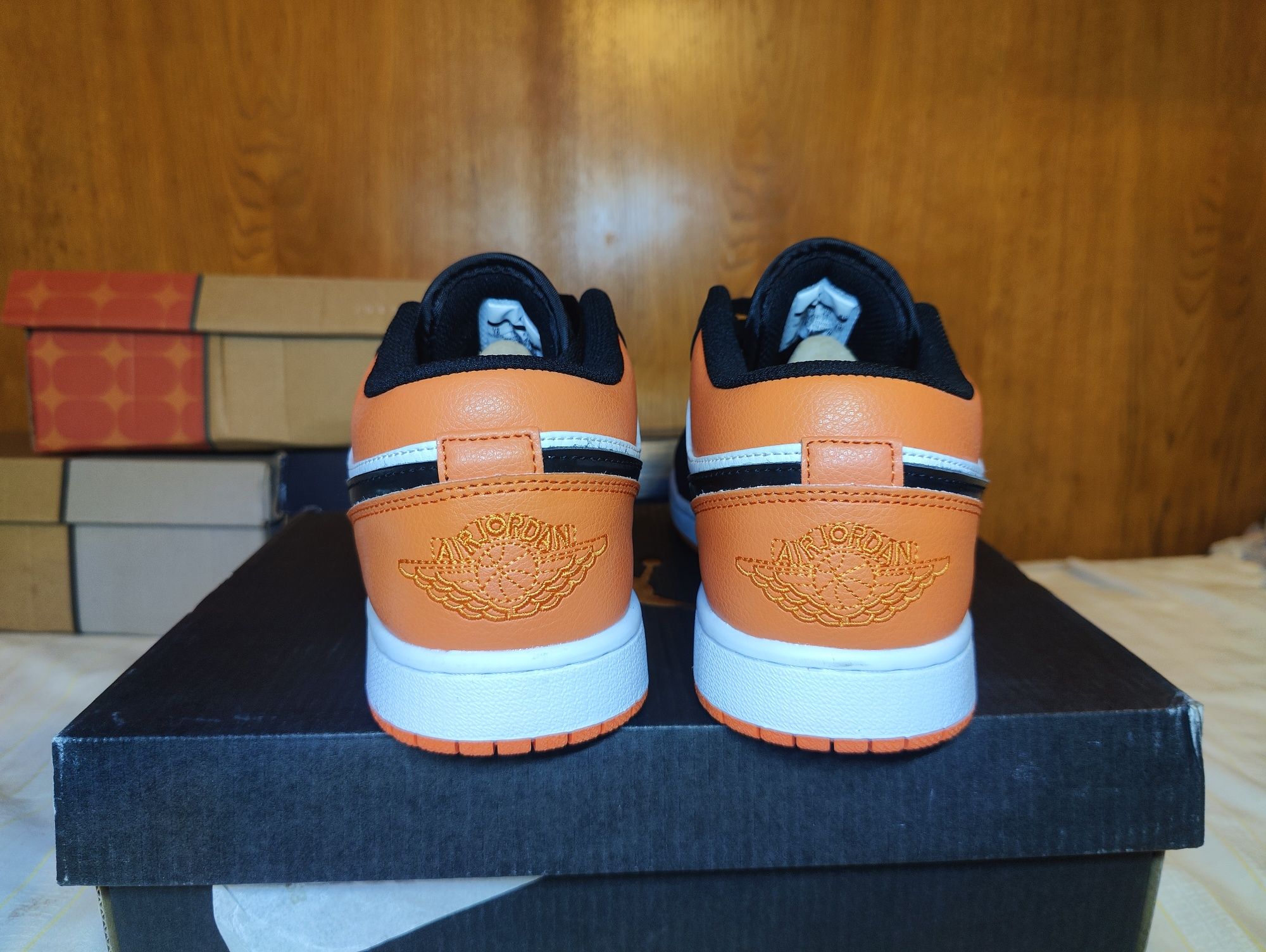 Air Jordan 1 Low Shattered Backboard  44