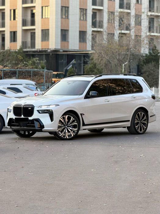 Bugun sotuvmizda BMW X7