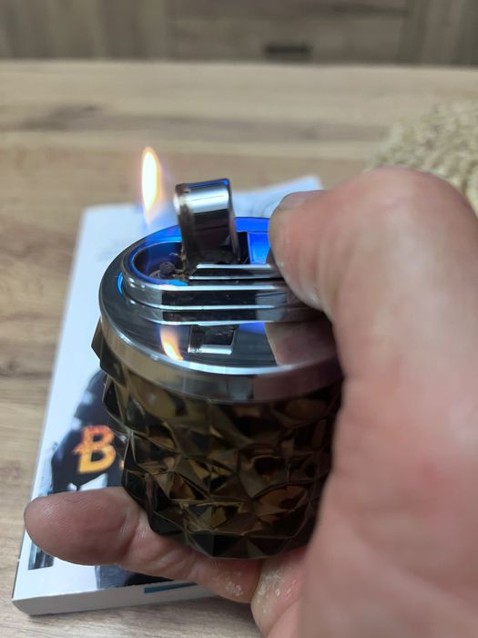 Антична , колекционерска , настолна запалка Erhard