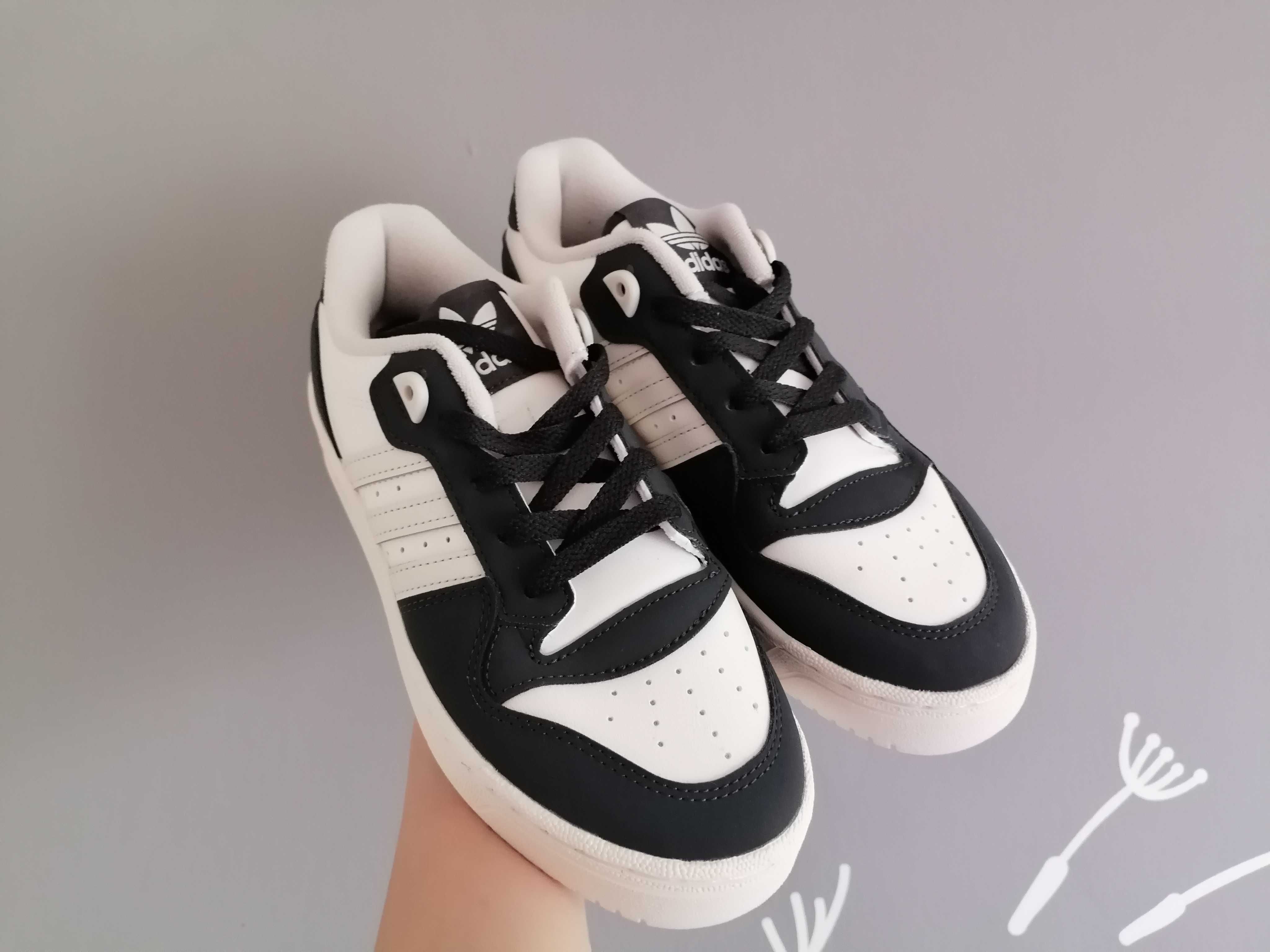 Дамски обувки Adidas Rivalry Low