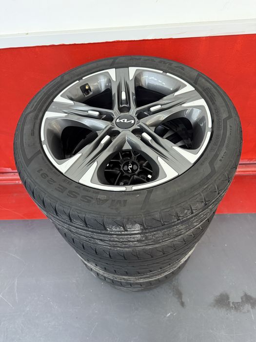 Киа К5 original  18 диска балон