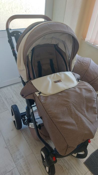 Бебешка количка Milu Kids