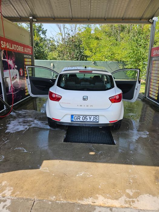 Vând Seat Ibiza 1.2 benzina
