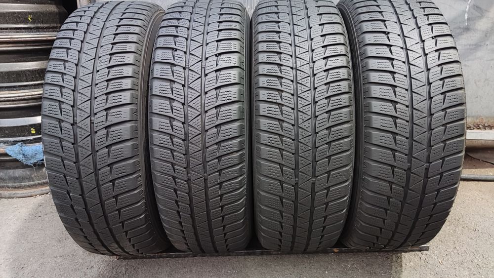 4бр. зимни гуми 185/65/15 Sumitomo, dot22
dot22
7mm
Добро състояние на