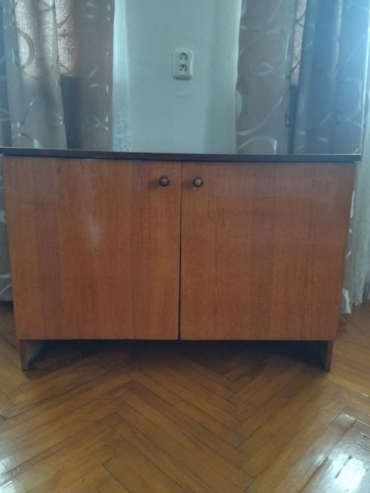 Тумбочка в прихожую