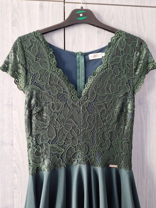 Rochie elegantă verde fusta asimetrica