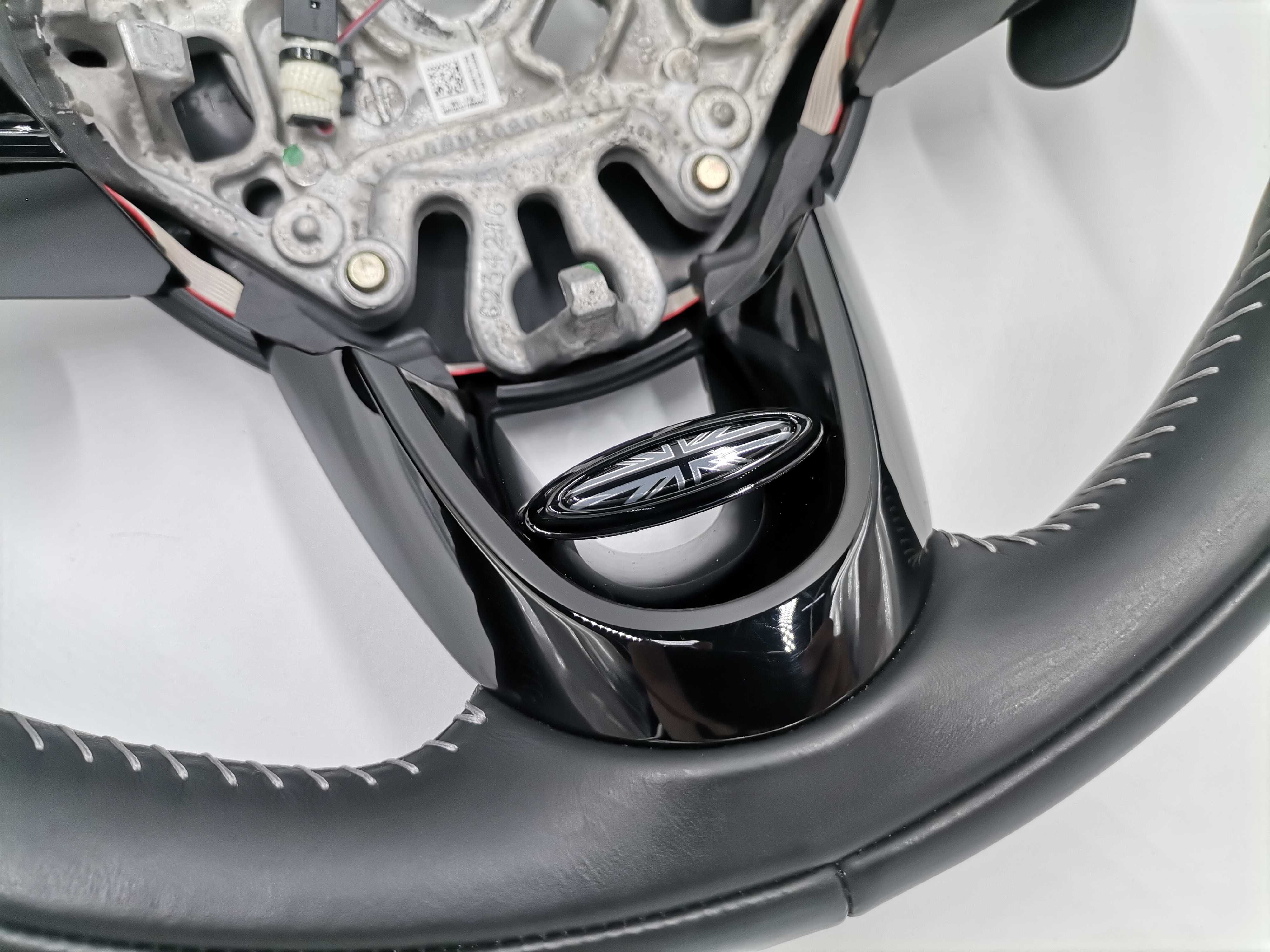 Черен Кожен Спортен Волан Mini F60 Countryman JSW COOPER S