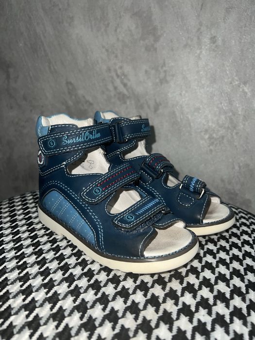 Ортопедичсеике детские сандали