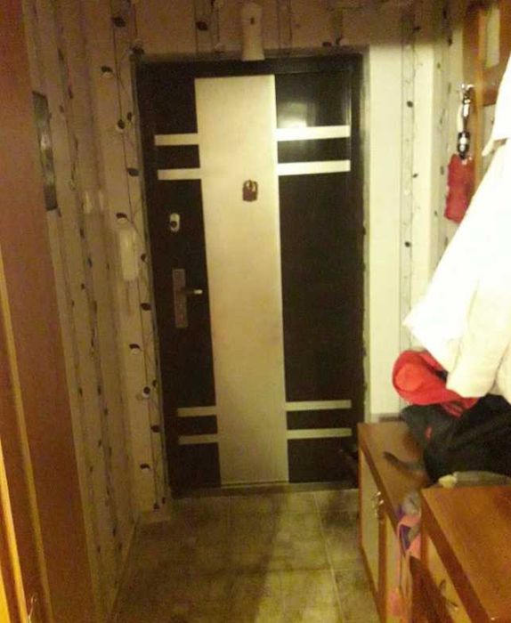 Дава се под наем Тристаен апартамент в Бургас, Зорница - 80 кв.м за 89.25 € - Снимка #2