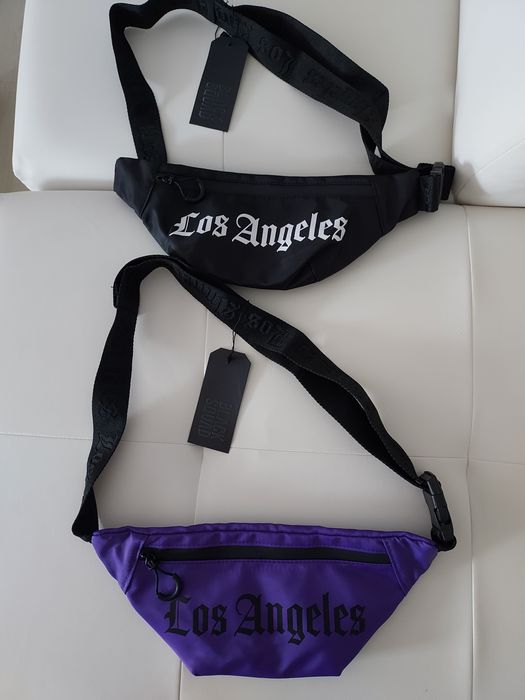 vând borsete  barbatesti, un produs  de calitate,un  produs de import.