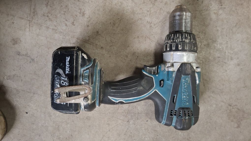 Винтоверт Makita dhp458 батерия,зарядно куфар