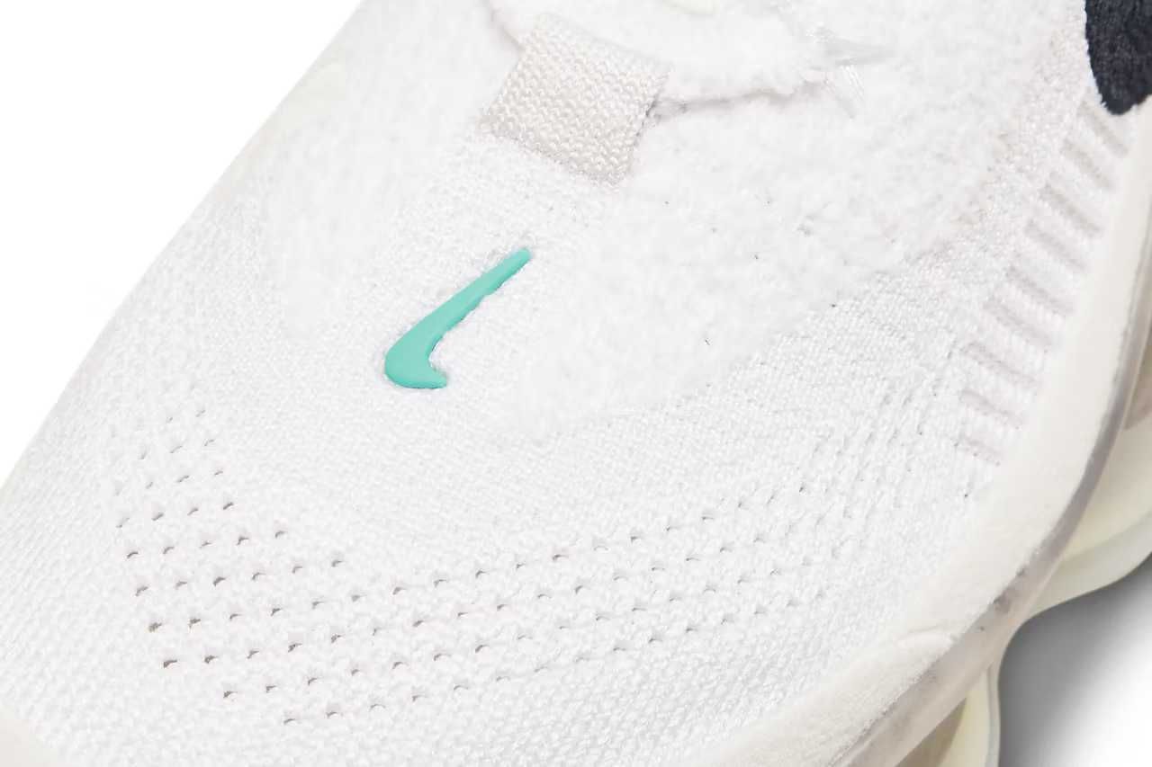 Nike Air Max Scorpion Flyknit White / Outlet