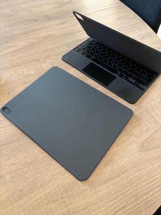 Apple iPad Air 13", M2, Space Grey, 256GB, WiFi+Cellular+MagicKeyboard