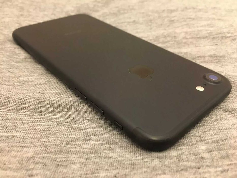 IPhone 7 negru 32g nevarlock