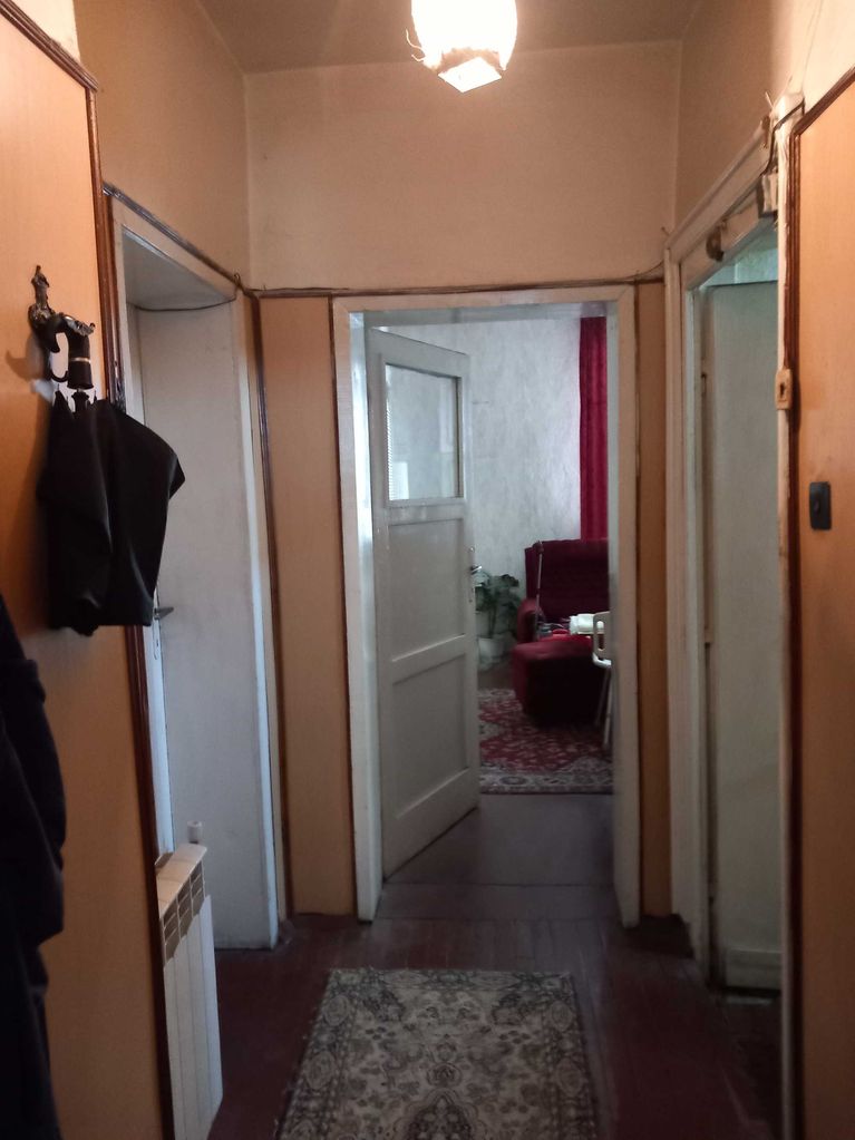 Продава се Етаж от къща в Кюстендил, Запад - 100 кв.м за 670 €/кв.м - Снимка #4