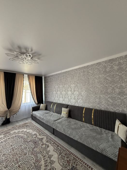 Продается ДОМ .В центре