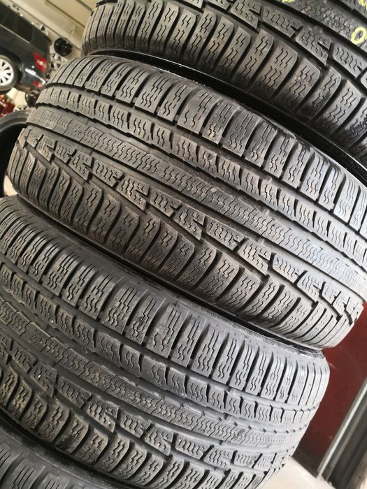 235 55 17 цола гуми nokian