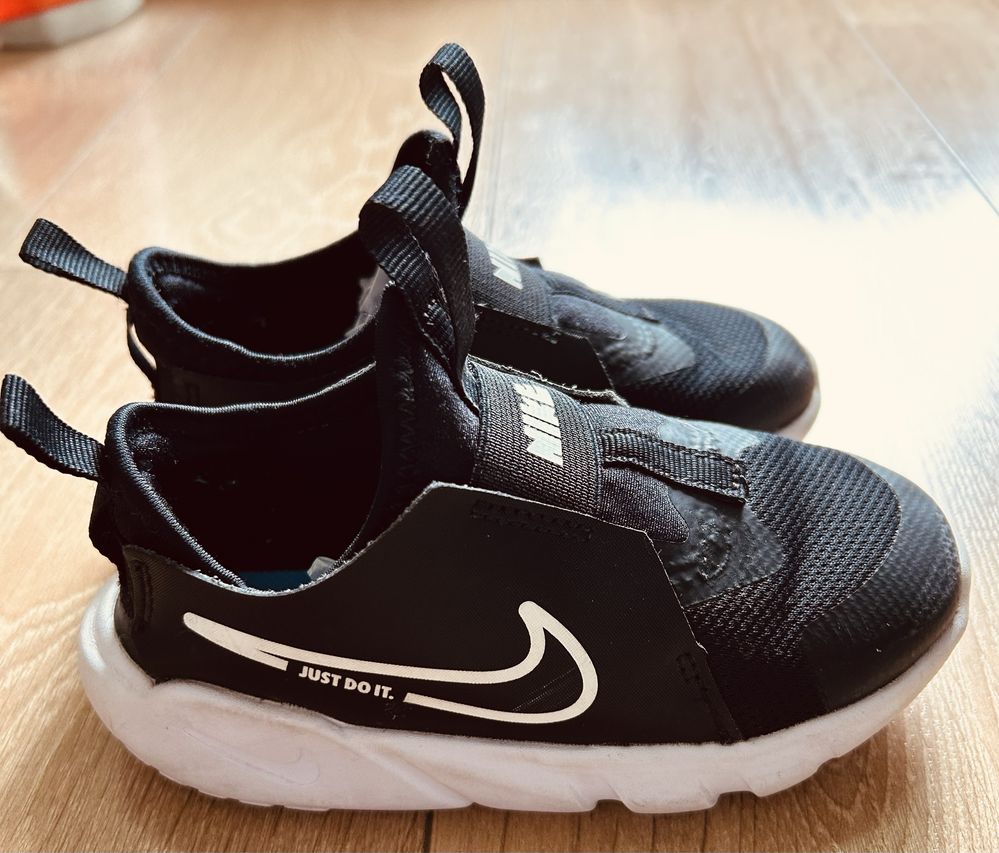 Оригинални Nike - Спортни обувки Flex Runner 2 с кожа, номер 26/ 9С