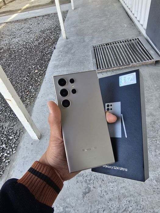 Samsung galaxy s24 Ultra Vietnam 12/256GB