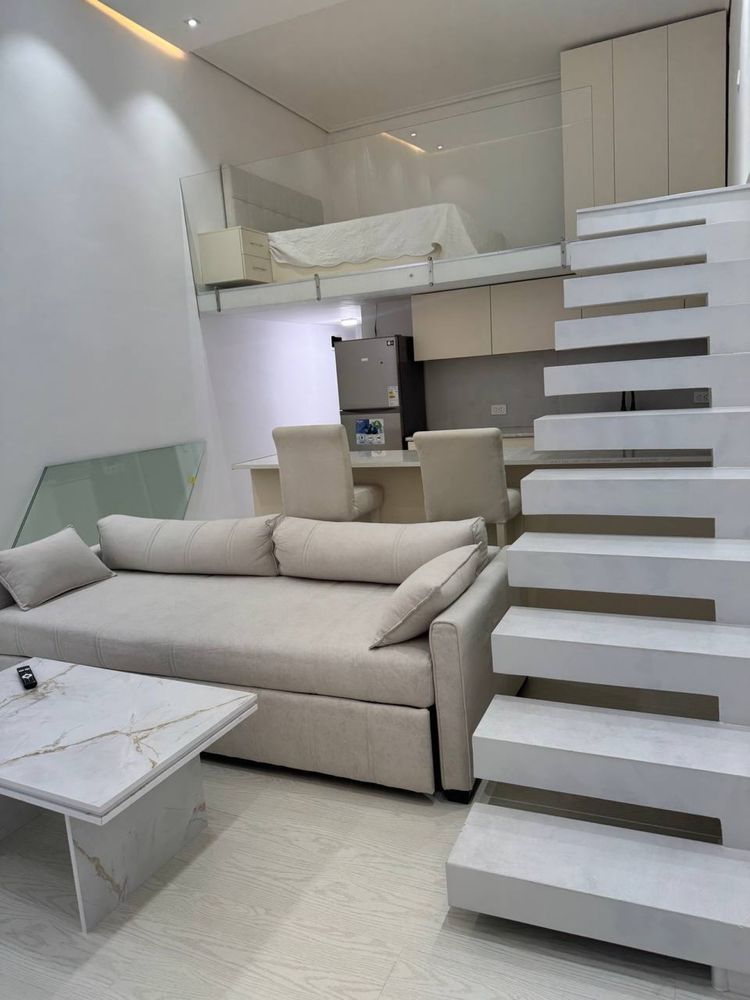 Продаётся Трехэтажный Гостиница 650кв.м 1-Линия ор.«Mirabad Avenue»